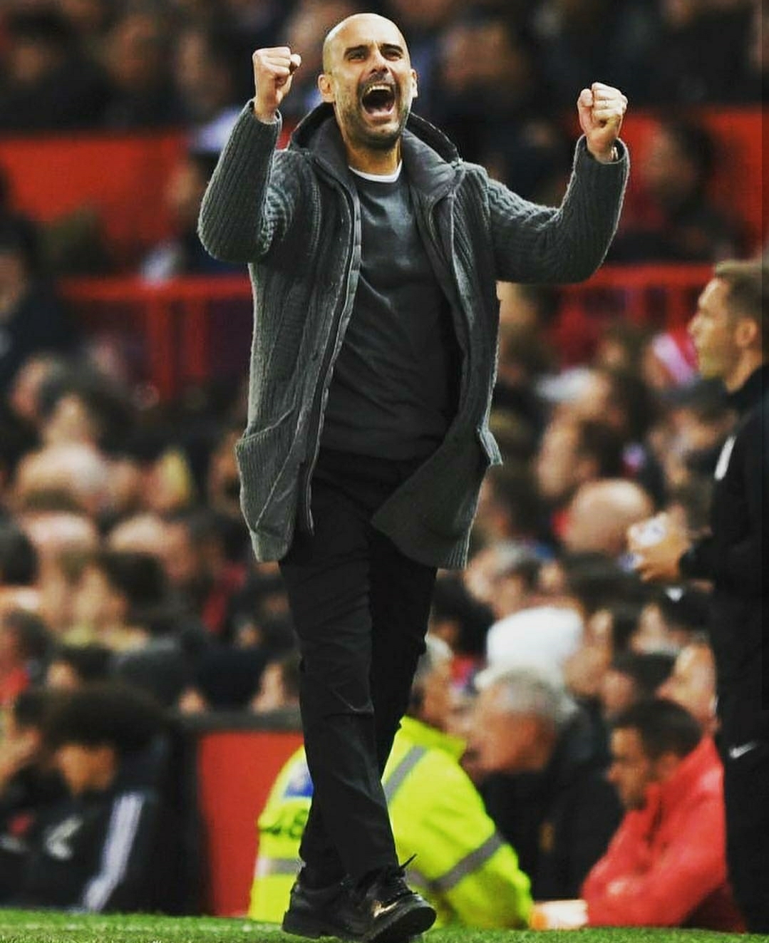 部分球迷用 部分球迷用